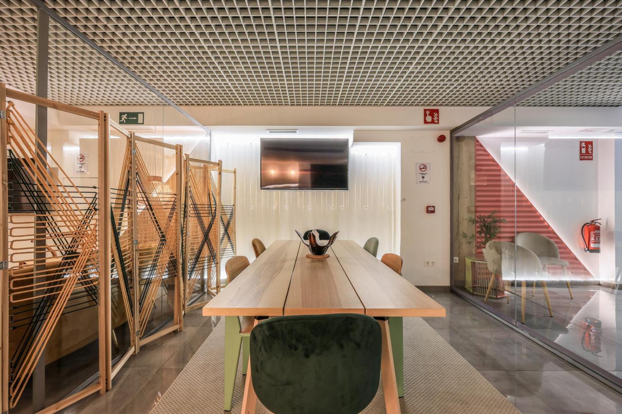 Amazinn Places Blasco De Garay 113 Madrid Exterior photo
